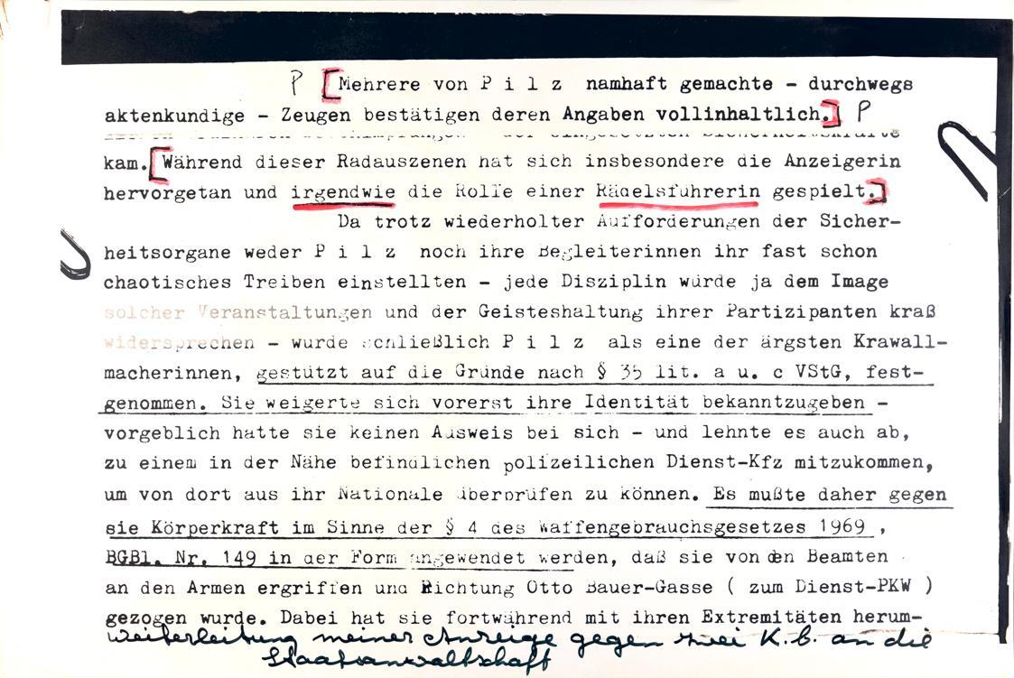 Margot Pilz, Ausschnitte der Polizeiprotokolle, 1978, Roter und schwarzer Filzstift auf Kodak F ...