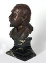 Josef Engelhart, Der Bildhauer Alfonso Canciani, 1907, Bronze, H. mit Sockel: 55,5 cm, Belveder ...