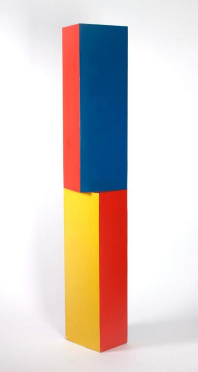 Roland Goeschl, Säule,1989, Metall lackiert, 240 x 39,5 x 43 cm, Belvedere, Wien, Inv.-Nr. 1034 ...