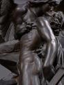 Christian Behrens, Sphinx, Detail, 1880/1894, Bronze, auf zeitgenössischem Holzsockel, 145 × 10 ...