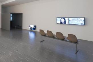 Anna Witt, Radikal Denken, 2013, 2-Kanal Videoinstallation (HD), Sitzobjekt, Belvedere, Wien, I ...