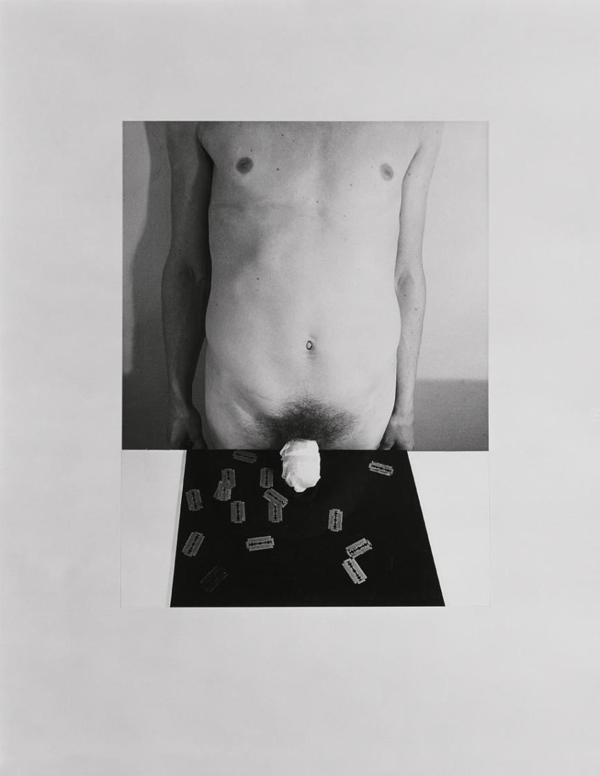 Rudolf Schwarzkogler, 3. Aktion, 1965, Fotografie, 40,2 × 30,2 cm, Belvedere, Wien, Inv.-Nr. 88 ...